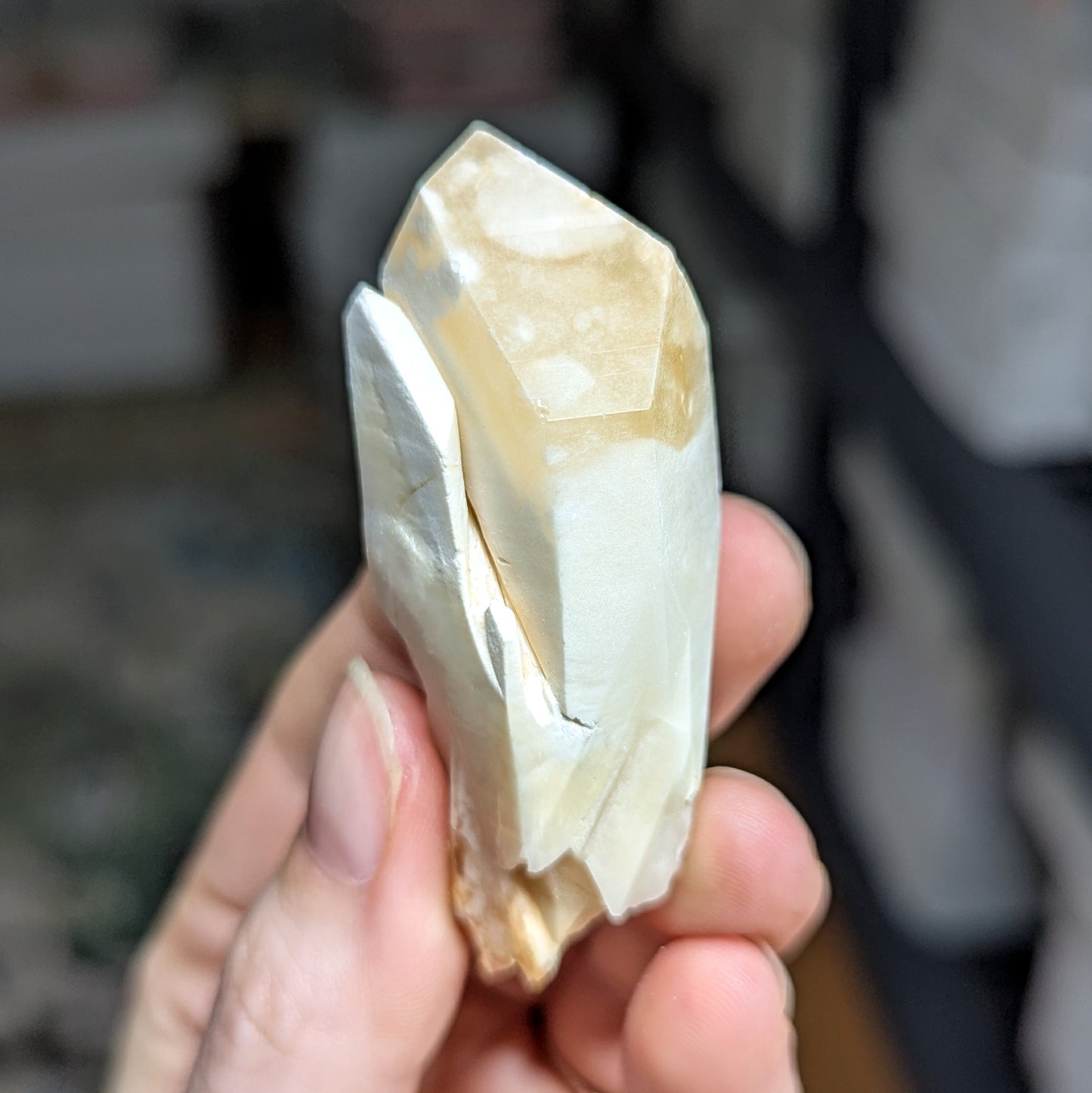 Pakistan Amphibole Quartz
