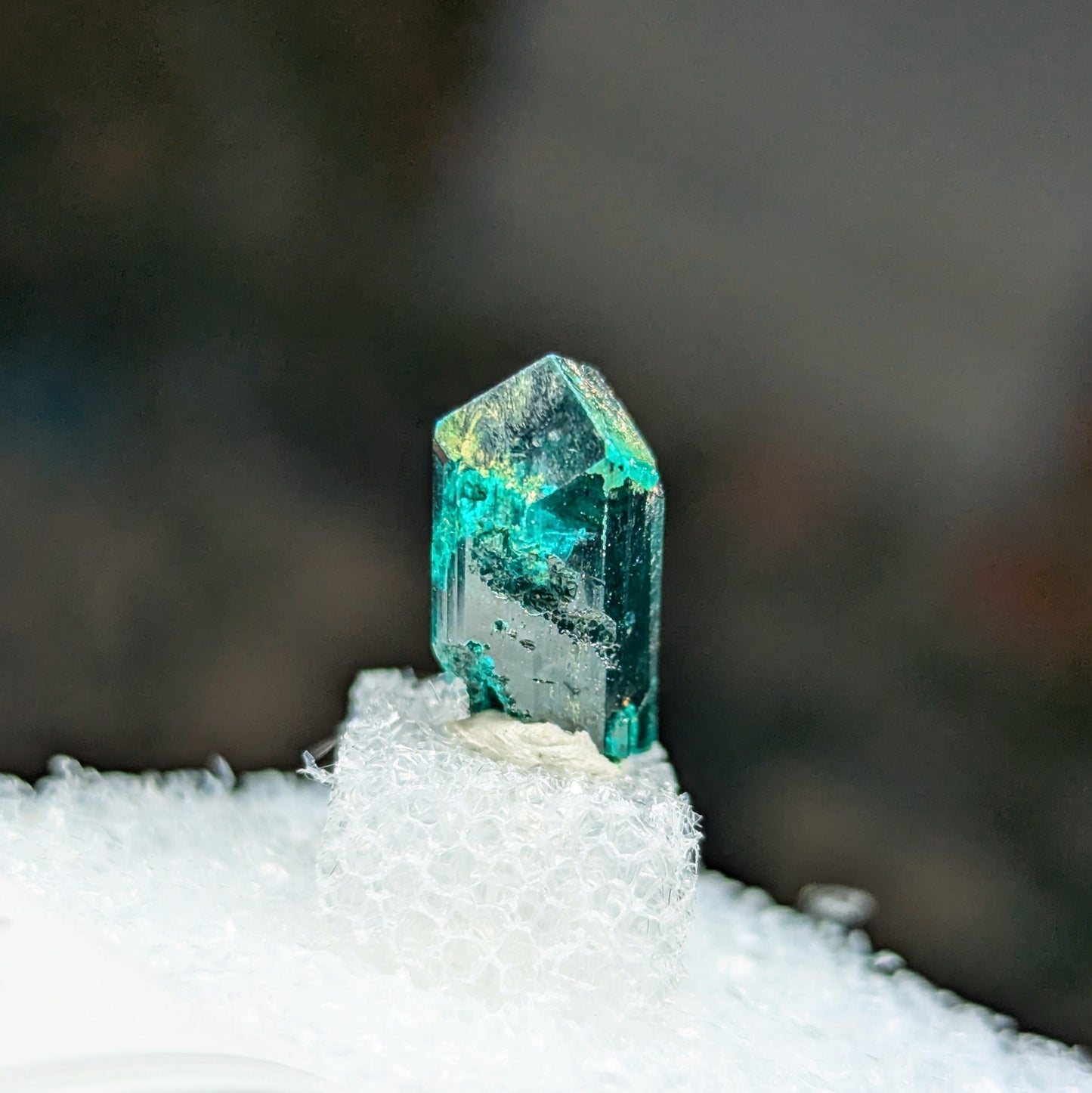 Dioptase Perky Box