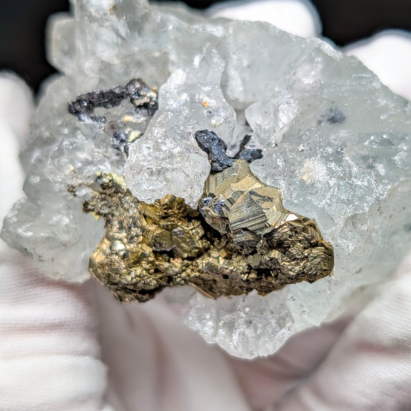 Huanzala Mine Fluorite w. Chalcopyrite, Sphalerite