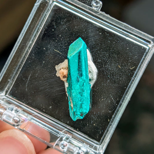 Dioptase Perky Box